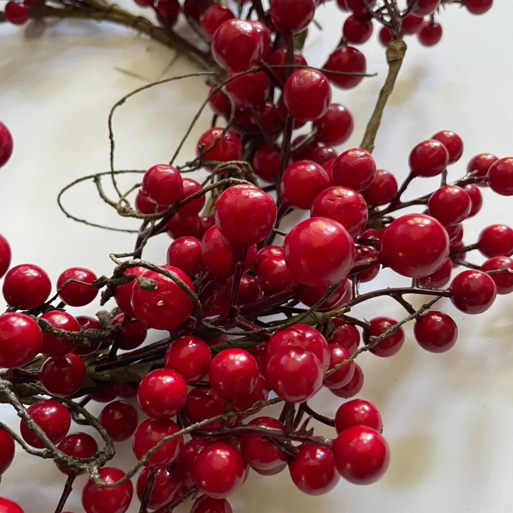 Crate and Barrel Mini Red Berry Wreath 14